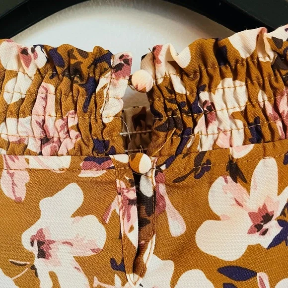 Hayden Los Angeles Ruffled Long Sleeve Baby Doll Mustard Floral Blouse - Picture 4 of 5